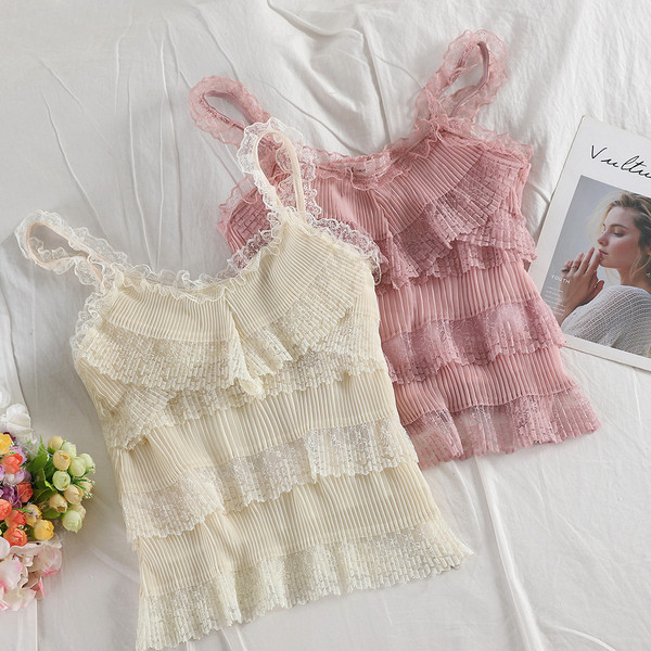 Modern női felső csipkével, négy színben