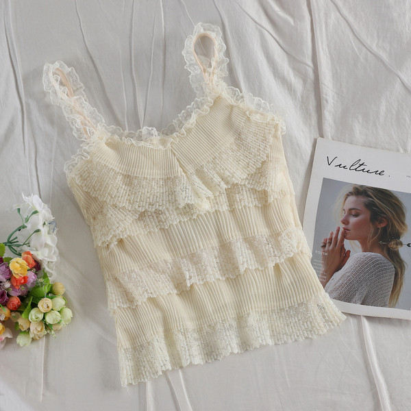 Modern női felső csipkével, négy színben