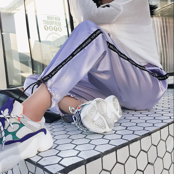 Női sportnadrág szegéllyel öt színben