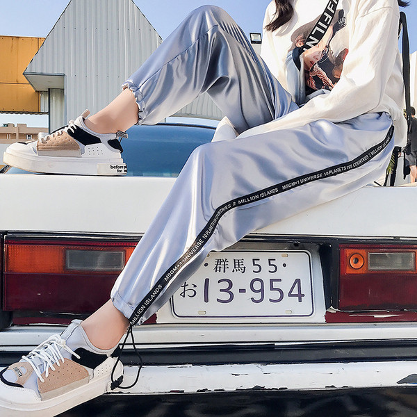 Női sportnadrág szegéllyel öt színben