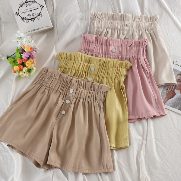 Női magas derekú rövidnadrág és gomb több színben