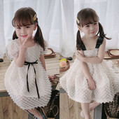 Kivágott gyerekruha két modell lányoknak