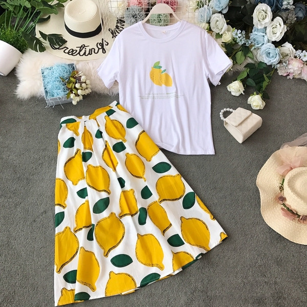 Set de dama modern din doua parti cu aplicare in doua culori