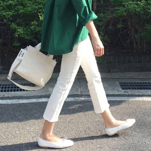 Magas derekú, bokáig érő hosszúságú női farmer több színben