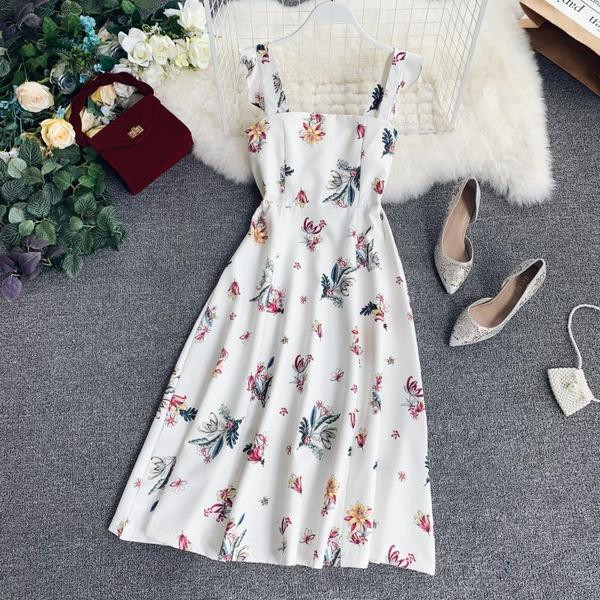 Stílusos női ruha virágmintával több színben