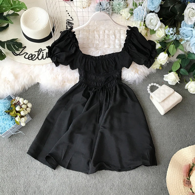 Modern női ruha szalaggal, három színben