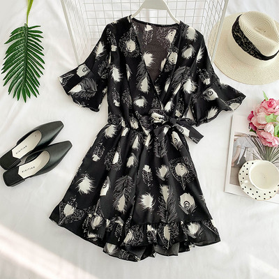 Salopetă de damă elegantă cu decolteu în V cu model floral