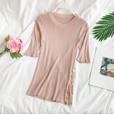 Stílusos női póló gombokkal több színben