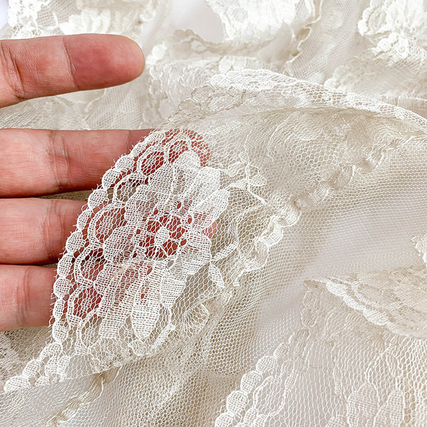 Átlátszó női blúz csipkével több színben