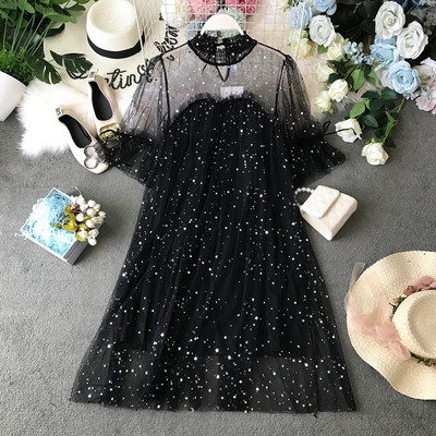 Modern női ruha övvel és tüllel több színben