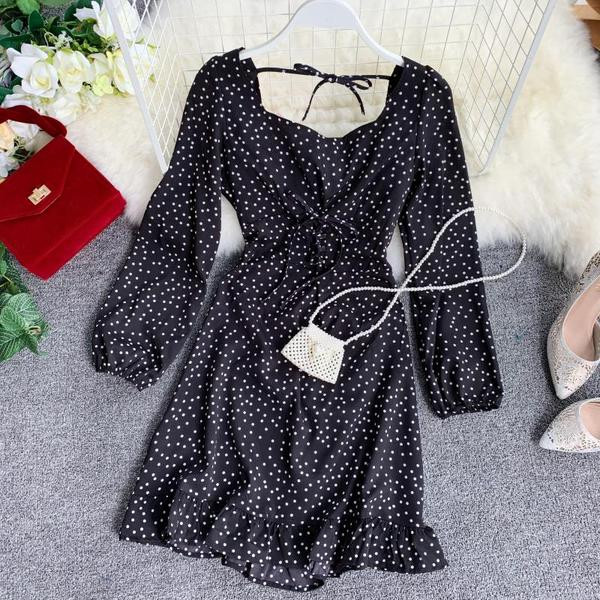 Modern női ruha hosszú ujjal, két színben