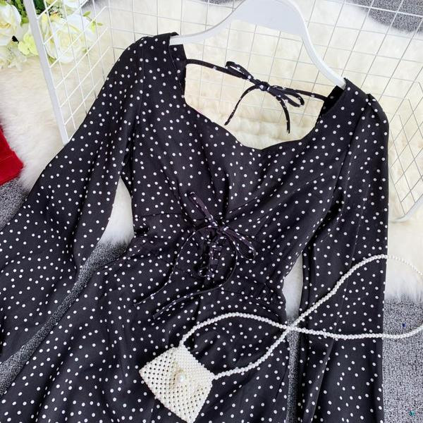 Modern női ruha hosszú ujjal, két színben