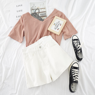 Γυναικεία σορτς σε τρία χρώματα