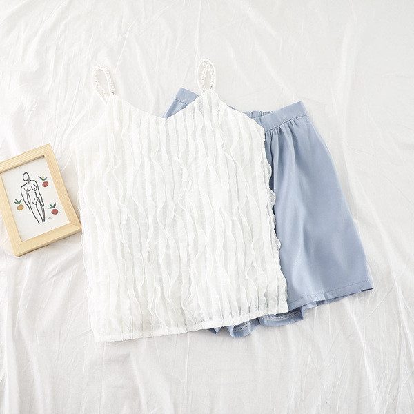 Stílusos női felső gyöngy díszítéssel, fehér és fekete színben