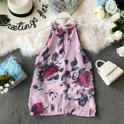 Modern női felső négy színben virágmintával