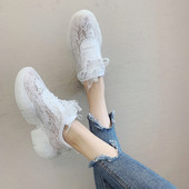 Női alkalmi cipő új modellje fehér és sárga színben