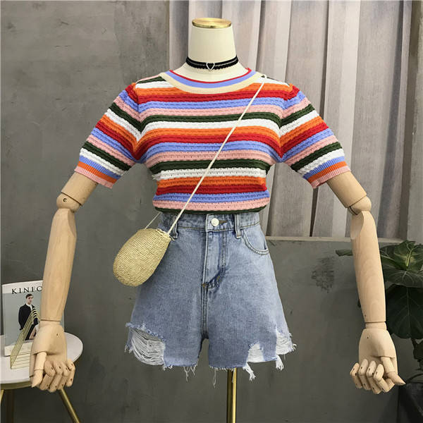 Модерни дамски дънки с надпис и висока талия