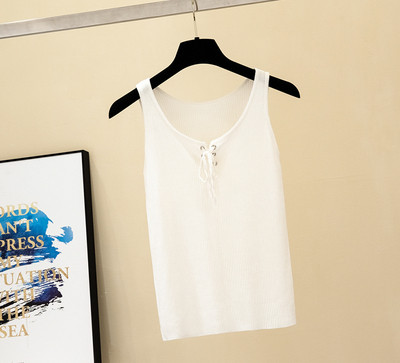 Stílusos női felső, széles pántokkal és nyakkendőkkel, többféle színben