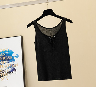 Stílusos női felső, széles pántokkal és nyakkendőkkel, többféle színben