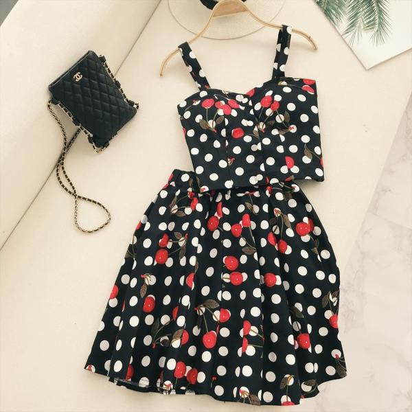 Női modern kétrészes szett több színben