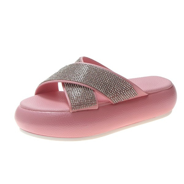 Hétköznapi női papucs kövekkel, különböző színekben