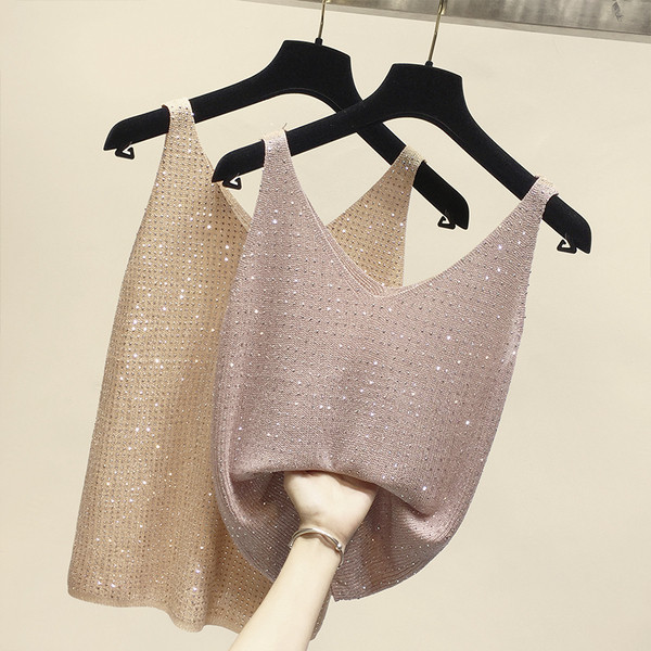 Aktuális női topp kövekkel több színben