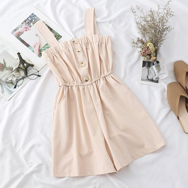 Női alkalmi kombiné pántokkal és gombokkal, három színben