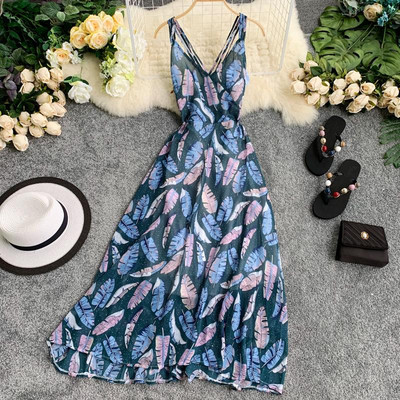 Stílusos női ruha virágmintával több színben