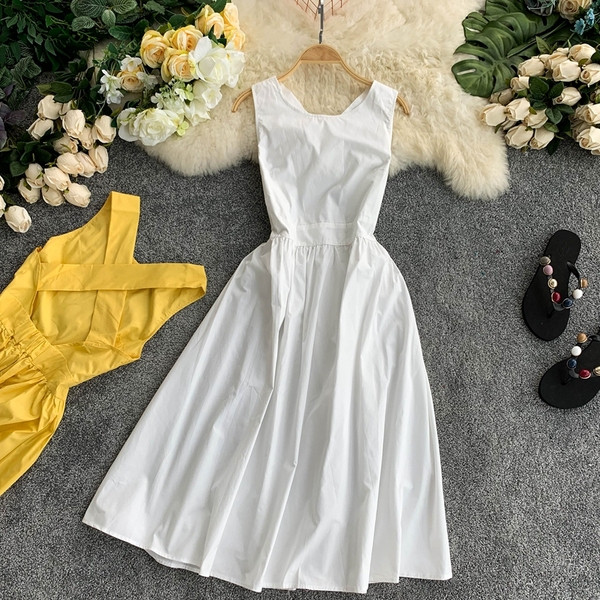 ÚJ Modern női ruha szabású modell több színben