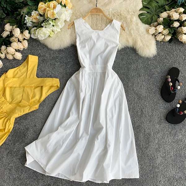 ÚJ Modern női ruha szabású modell több színben