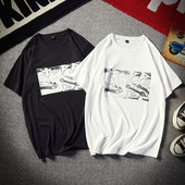 Férfi póló fehér és fekete színben, rátéttel és O-nyakkal