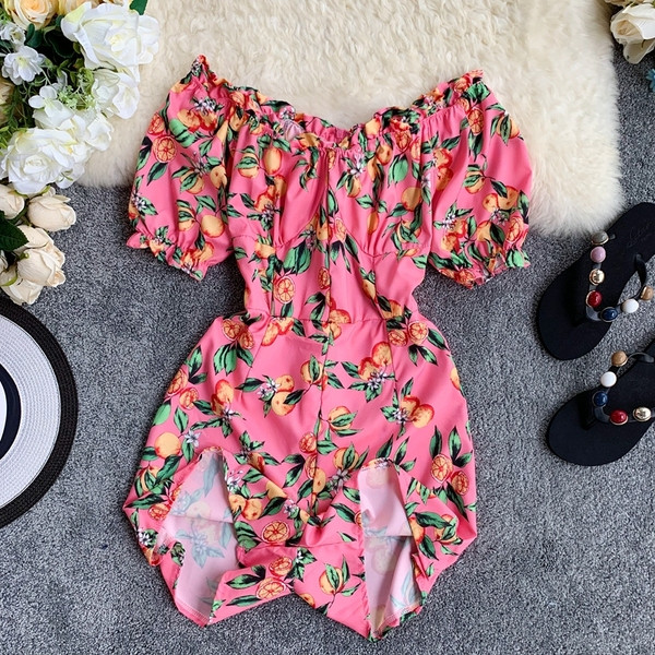 Modern női overál rózsaszín és színes mintával