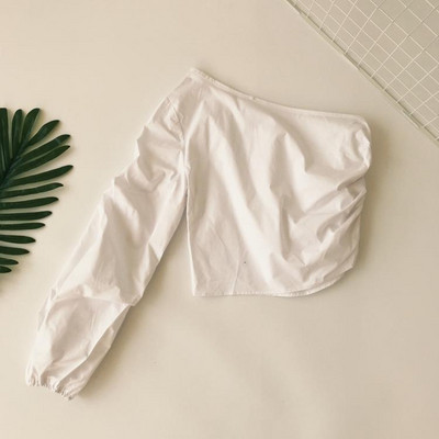 Aktuális női blúz egy ujjal és cipzárral több színben