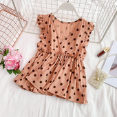 Modern női akasztófelső V-nyakkal, több színben pöttyökben