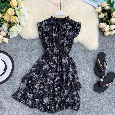 Modern női nyári ruha szabású modell több színben