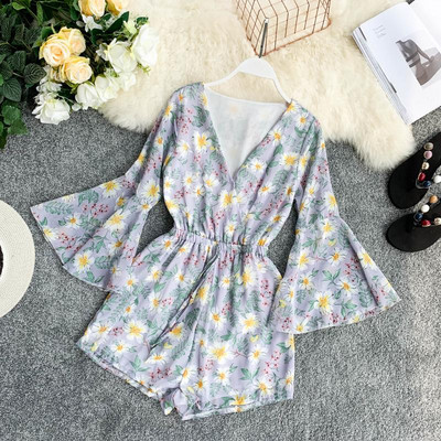 Női modern jumpsuit V-nyakkal, több színben