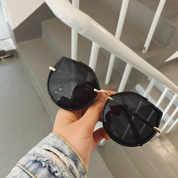 Női napszemüveg három színben