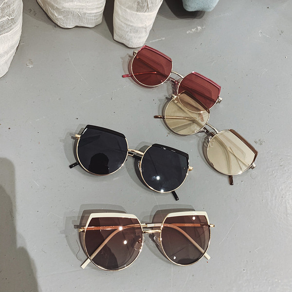 Napszemüveg érdekes formában