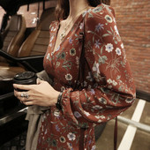 Női ruha virágmintás több színben