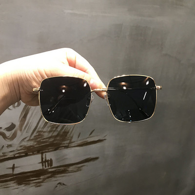 Stílusos női szemüveg nyárra, különböző színekben