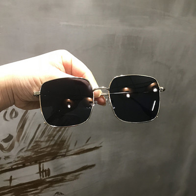 Stílusos női szemüveg nyárra, különböző színekben