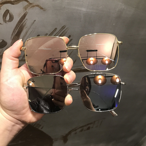 Stílusos női szemüveg nyárra, különböző színekben