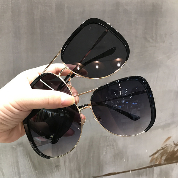 Modern női szemüveg négy színben