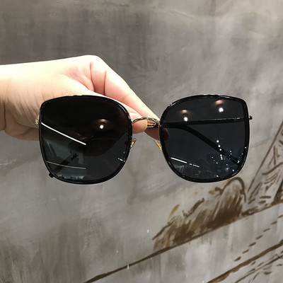 Női napszemüveg négy színben