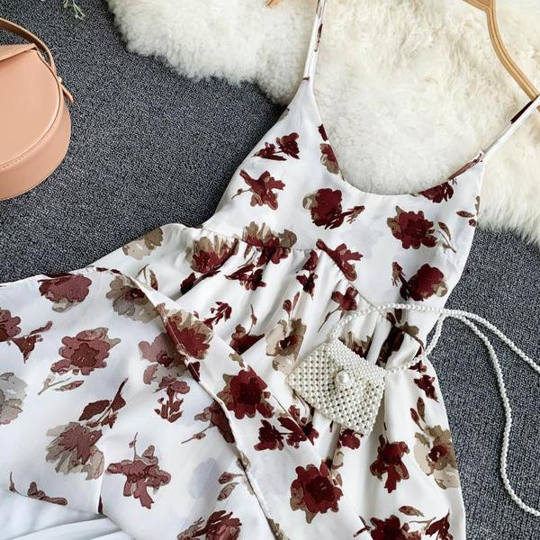 Rochie de vara dama cu bretele subtiri si model floral