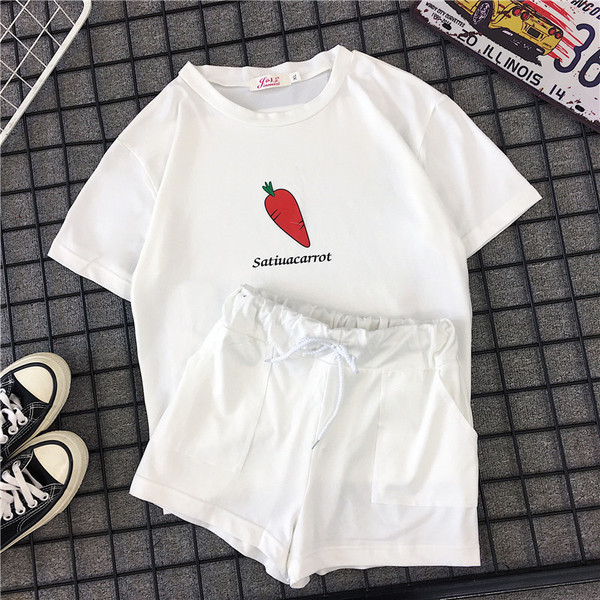 Napi női nyári szett fekete, fehér és rózsaszín felrakással