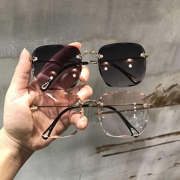 Ochelari de dama in forma patrata in mai multe culori