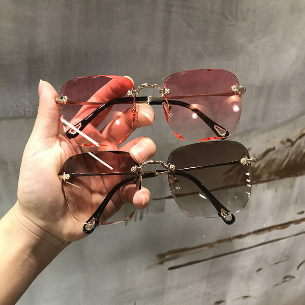 Ochelari de dama in forma patrata in mai multe culori