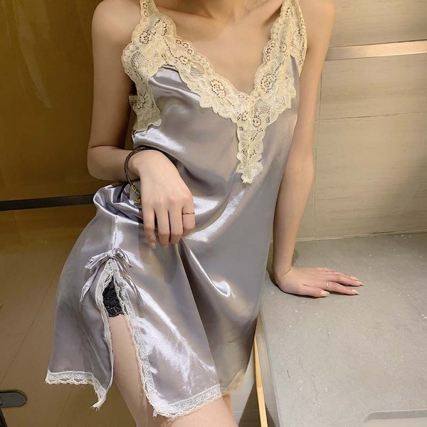 Szatén női hálóing vékony pánttal, csipkével több színben