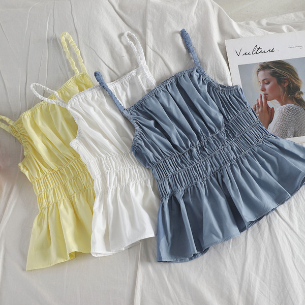 Stílusos női felső, vékony pántokkal, három színben